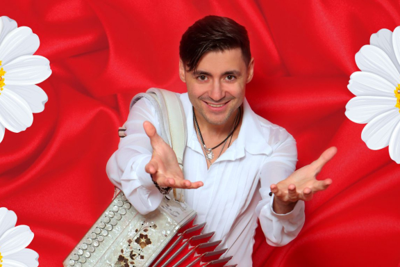 &Dcy;&mcy;&icy;&tcy;&rcy;&icy;&jcy; &Icy;&vcy;&acy;&shchcy;&iecy;&ncy;&kcy;&ocy;