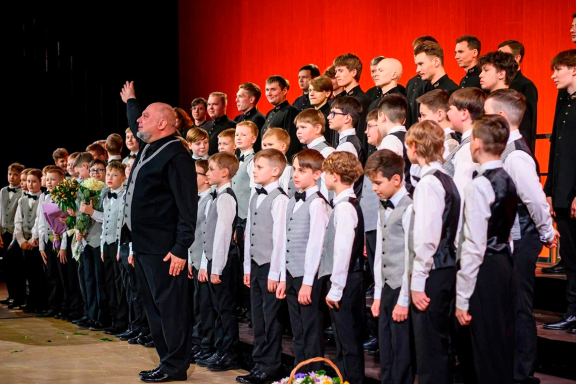 Мальчишки из капеллы!