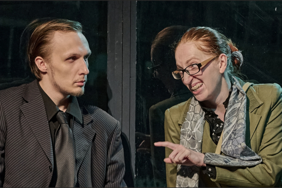 Ненормальная