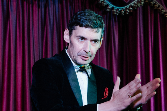 "&Kcy;&ocy;&lcy;&ocy;&dcy;&acy; &kcy;&acy;&rcy;&tcy; &icy; &chcy;&acy;&shcy;&kcy;&acy; &kcy;&ocy;&fcy;&iecy;" &lpar;&vcy;&iecy;&chcy;&iecy;&rcy; &mcy;&icy;&kcy;&rcy;&ocy;&mcy;&acy;&gcy;&icy;&icy;&rpar;