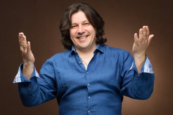 &Scy;&iecy;&rcy;&gcy;&iecy;&jcy; &Dcy;&ucy;&bcy;&rcy;&ocy;&vcy;&icy;&ncy;&colon; &laquo;&Acy;&khcy;&comma; &kcy;&acy;&kcy;&acy;&yacy; &zhcy;&iecy;&ncy;&shchcy;&icy;&ncy;&acy;&excl;&raquo;