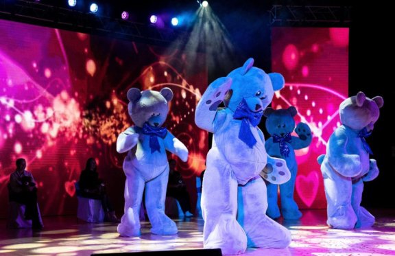 &Bcy;&ocy;&lcy;&softcy;&shcy;&ocy;&iecy; &ncy;&ocy;&vcy;&ocy;&gcy;&ocy;&dcy;&ncy;&iecy;&iecy; &shcy;&ocy;&ucy; &Dcy;&Acy;&Mcy;&Scy;&Kcy;&Icy;&IEcy; &Ucy;&Gcy;&Ocy;&Dcy;&Ncy;&Icy;&Kcy;&Icy;