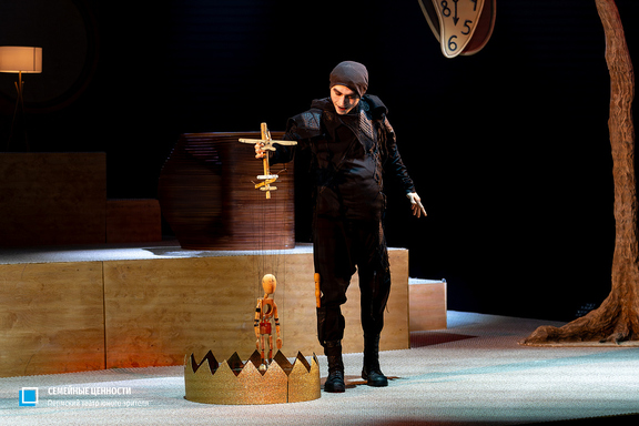 &Scy;&iecy;&mcy;&iecy;&jcy;&ncy;&ycy;&iecy; &tscy;&iecy;&ncy;&ncy;&ocy;&scy;&tcy;&icy;