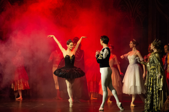 Балет "Лебединое озеро"