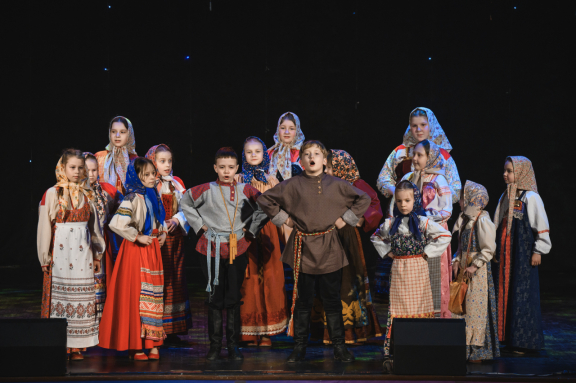 &Acy;&ncy;&scy;&acy;&mcy;&bcy;&lcy;&yucy; &laquo;&Vcy;&ocy;&scy;&kcy;&rcy;&iecy;&scy;&iecy;&ncy;&icy;&iecy;&raquo; 40 &lcy;&iecy;&tcy;&period; &Bcy;&ocy;&lcy;&softcy;&shcy;&ocy;&jcy; &yucy;&bcy;&icy;&lcy;&iecy;&jcy;&ncy;&ycy;&jcy; &kcy;&ocy;&ncy;&tscy;&iecy;&rcy;&tcy;