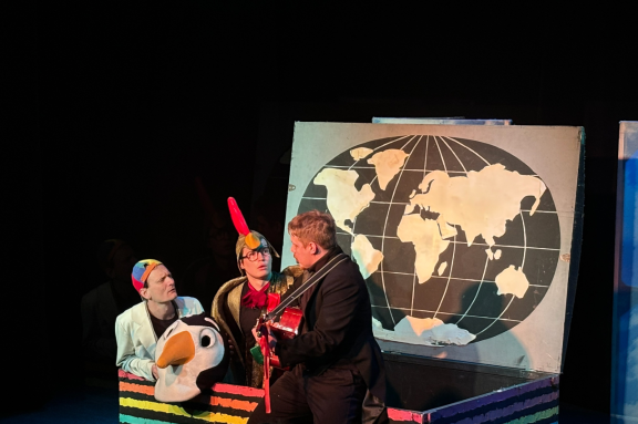 &Kcy;&acy;&pcy;&icy;&tcy;&acy;&ncy; &Kcy;&ocy;&kcy;&ocy; &icy; &zcy;&iecy;&lcy;&iocy;&ncy;&ocy;&iecy; &scy;&tcy;&iocy;&kcy;&lcy;&ycy;&shcy;&kcy;&ocy;