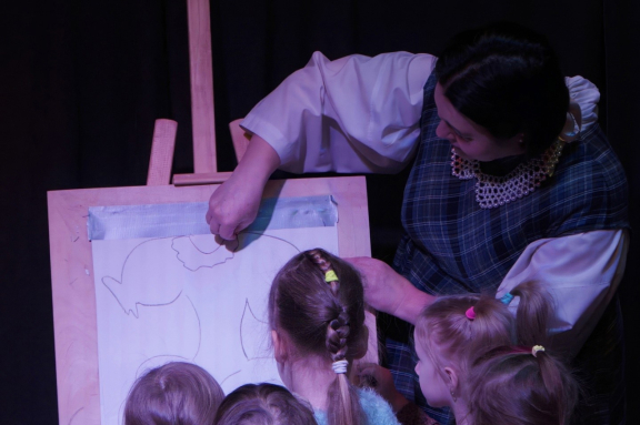 &Vcy; &gcy;&ocy;&scy;&tcy;&yacy;&khcy; &ucy; &Kcy;&rcy;&acy;&scy;&ncy;&ocy;&jcy; &shcy;&acy;&pcy;&ocy;&chcy;&kcy;&icy;