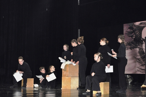 &Scy;&pcy;&iecy;&kcy;&tcy;&acy;&kcy;&lcy;&softcy; &tcy;&iecy;&acy;&tcy;&rcy;&acy;&lcy;&softcy;&ncy;&ocy;&jcy; &scy;&tcy;&ucy;&dcy;&icy;&icy; "&Scy;&acy;&mcy;&ocy;&tscy;&vcy;&iecy;&tcy;&ycy;" "&Mcy;&ocy;&ncy;&ocy;&lcy;&ocy;&gcy;&icy; &zhcy;&icy;&vcy;&ycy;&khcy;"