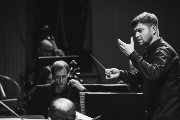 &Kcy;&ocy;&ncy;&tscy;&iecy;&rcy;&tcy;&ncy;&acy;&yacy; &pcy;&rcy;&ocy;&gcy;&rcy;&acy;&mcy;&mcy;&acy;&period; &Scy;&icy;&mcy;&fcy;&ocy;&ncy;&icy;&chcy;&iecy;&scy;&kcy;&acy;&yacy; &mcy;&ucy;&zcy;&ycy;&kcy;&acy;&comma; &Dcy;&acy;&ncy;&icy;&icy;&lcy; &Acy;&vcy;&scy;&tcy;&rcy;&icy;&khcy;