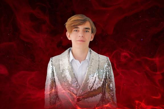 Кирилл Есин "Сердце в 1000 свечей..."