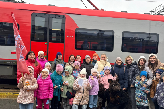 &Pcy;&rcy;&acy;&zcy;&dcy;&ncy;&icy;&kcy; &kcy;&ocy; &dcy;&ncy;&yucy; &Mcy;&acy;&tcy;&iecy;&rcy;&icy;&colon; &pcy;&ucy;&tcy;&iecy;&shcy;&iecy;&scy;&tcy;&vcy;&icy;&iecy; &pcy;&ocy; &bcy;&ocy;&lcy;&softcy;&shcy;&ocy;&mcy;&ucy; &Pcy;&iecy;&rcy;&mcy;&scy;&kcy;&ocy;&mcy;&ucy; &kcy;&ocy;&lcy;&softcy;&tscy;&ucy;