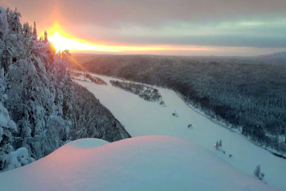 &Pcy;&ocy;&lcy;&yucy;&dcy; &icy; &Vcy;&iecy;&tcy;&lcy;&acy;&ncy; &zcy;&acy; &ocy;&dcy;&icy;&ncy; &dcy;&iecy;&ncy;&softcy;