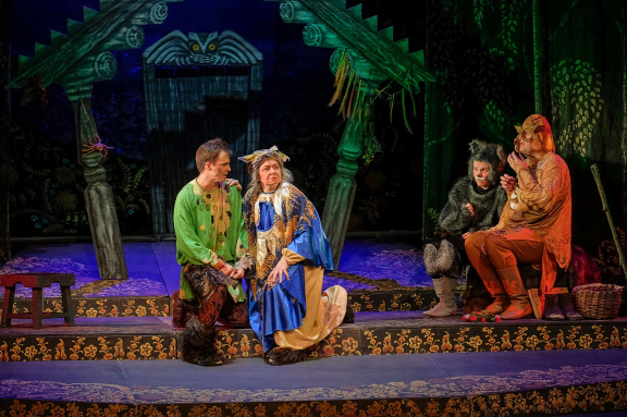 Как Баба-Яга сына женила