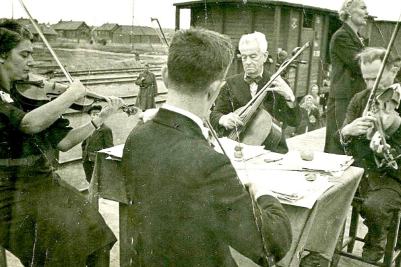 &pcy;&rcy;&ocy;&gcy;&rcy;&acy;&mcy;&mcy;&acy; "&Mcy;&ocy;&tcy;&ocy;&tcy;&ocy;&vcy;&period; &Gcy;&lcy;&ucy;&bcy;&ocy;&kcy;&icy;&jcy; &tcy;&ycy;&lcy;"