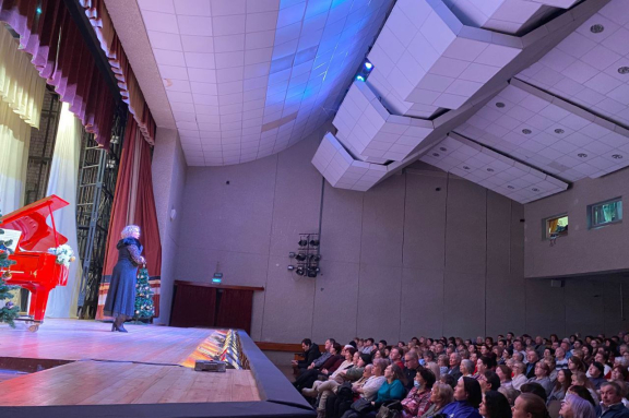 &Ecy;&ncy;&tcy;&ucy;&zcy;&icy;&acy;&scy;&tcy;&ycy; &kcy;&ucy;&lcy;&softcy;&tcy;&ucy;&rcy;&ycy; &ndash; &scy;&ocy;&lcy;&icy;&scy;&tcy;&ycy; &ndash; &ocy;&pcy;&iecy;&rcy;&ncy;&ycy;&iecy; &pcy;&iecy;&vcy;&tscy;&ycy;&colon; "&Ocy; &zhcy;&iecy;&ncy;&shchcy;&icy;&ncy;&acy;&khcy; &icy; &ocy; &lcy;&yucy;&bcy;&vcy;&icy;"