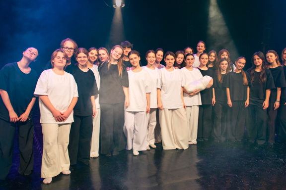 &Scy;&pcy;&iecy;&kcy;&tcy;&acy;&kcy;&lcy;&softcy; &laquo;&Fcy;&lcy;&iecy;&jcy;&tcy;&acy;&comma; &Ocy;&bcy;&lcy;&acy;&kcy;&ocy; &icy; &Lcy;&icy;&lcy;&yacy;&raquo;