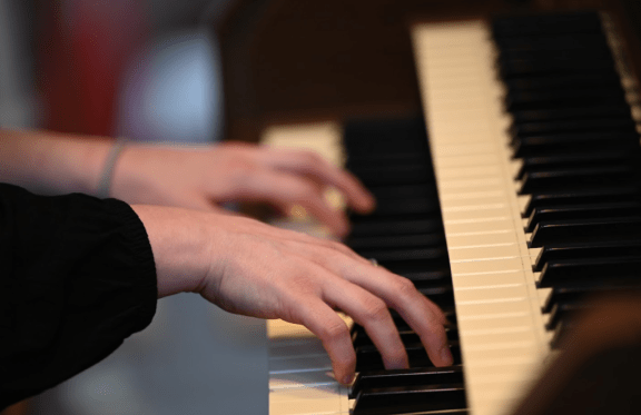 FIORI MUSICALI&period; &Lcy;&icy;&yacy; &YAcy;&kcy;&ucy;&shcy;&iecy;&vcy;&acy; &lpar;&ocy;&rcy;&gcy;&acy;&ncy;&rpar;