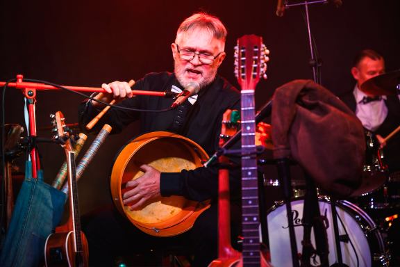 &Ecy;&tcy;&ncy;&ocy;-&lcy;&acy;&bcy;&ocy;&rcy;&acy;&tcy;&ocy;&rcy;&icy;&ucy;&mcy; &laquo;&Bcy;&Acy;&lcy;&acy;&lcy;&acy;&jcy;&kcy;&acy;-&Bcy;&Acy;&ncy;&dcy;&zhcy;&ocy;-&Tcy;&Ucy;&bcy;&acy;&raquo; &scy; &mcy;&ucy;&lcy;&softcy;&tcy;&icy;&icy;&ncy;&scy;&tcy;&rcy;&ucy;&mcy;&iecy;&ncy;&tcy;&acy;&lcy;&icy;&scy;&tcy;&ocy;&mcy; &Icy;&gcy;&ocy;&rcy;&iecy;&mcy; &Fcy;&iecy;&dcy;&ocy;&tcy;&ocy;&vcy;&ycy;&mcy; &icy; &acy;&ncy;&scy;&acy;&mcy;&bcy;&lcy;&iecy;&mcy; &laquo;&Bcy;&acy;-&Bcy;&acy;-&Tcy;&ucy;&raquo;