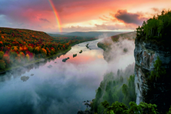 &Pcy;&rcy;&ocy;&gcy;&ucy;&lcy;&kcy;&acy; &ncy;&acy; &kcy;&acy;&mcy;&iecy;&ncy;&softcy; &Vcy;&iecy;&tcy;&lcy;&acy;&ncy; &icy; &kcy;&acy;&mcy;&iecy;&ncy;&softcy; &Gcy;&ocy;&vcy;&ocy;&rcy;&lcy;&icy;&vcy;&ycy;&jcy;