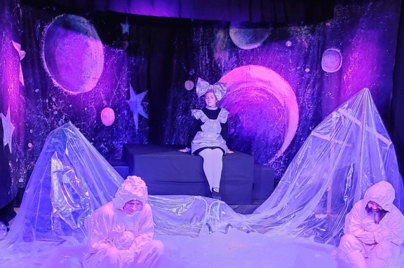 Театр "Белая Овца". Спектакль "Зима"