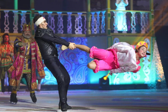 Ледовое шоу Ильи Авербуха "Морозко"