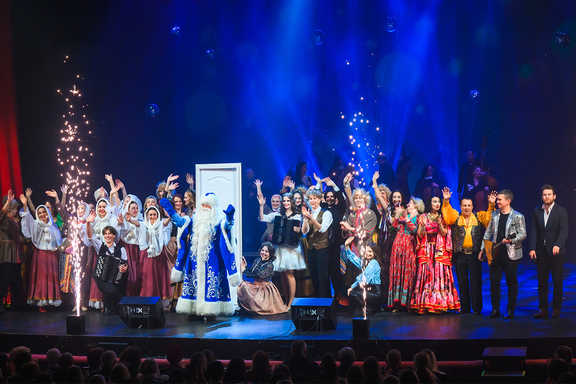 &Bcy;&ocy;&lcy;&softcy;&shcy;&ocy;&jcy; &ncy;&ocy;&vcy;&ocy;&gcy;&ocy;&dcy;&ncy;&icy;&jcy; &kcy;&ocy;&ncy;&tscy;&iecy;&rcy;&tcy;