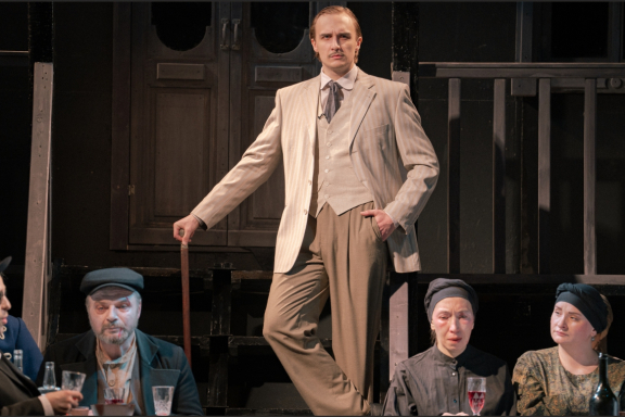 &Bcy;&icy;&ncy;&dcy;&yucy;&zhcy;&ncy;&icy;&kcy; &icy; &Kcy;&ocy;&rcy;&ocy;&lcy;&softcy;