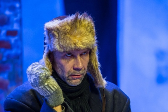 Попугай и Веники