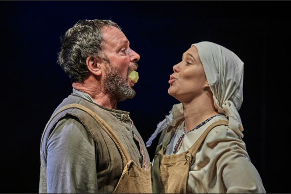 &Kcy;&acy;&mcy;&iecy;&dcy;&ycy;&yacy;