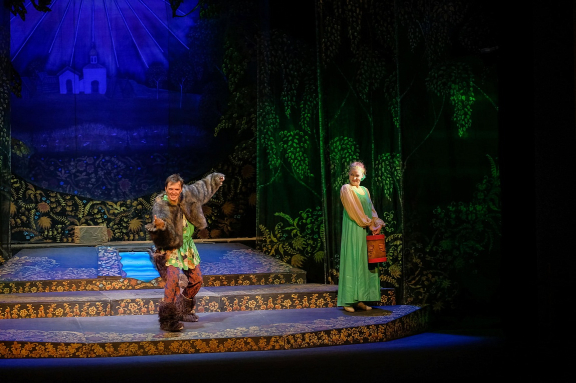 Как Баба-Яга сына женила