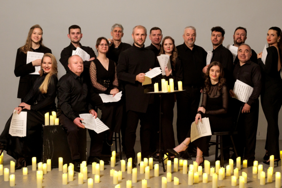 &Scy;&icy;&mcy;&fcy;&ocy;&ncy;&icy;&chcy;&iecy;&scy;&kcy;&icy;&iecy; &rcy;&ocy;&kcy;-&khcy;&icy;&tcy;&ycy;&colon; The Beatles&comma; ABBA&comma; Queen&period; Nova Orchestra