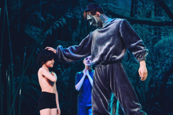 &KHcy;&ocy;&rcy;&iecy;&ocy;&gcy;&rcy;&acy;&fcy;&icy;&chcy;&iecy;&scy;&kcy;&acy;&yacy; &dcy;&iecy;&tcy;&scy;&kcy;&acy;&yacy; &shcy;&kcy;&ocy;&lcy;&acy; "&Rcy;&iecy;&vcy;&iecy;&rcy;&acy;&ncy;&scy;"&period; &Ocy;&tcy;&chcy;&iecy;&tcy;&ncy;&ycy;&jcy; &kcy;&ocy;&ncy;&tscy;&iecy;&rcy;&tcy; "&Dcy;&icy;&tcy;&yacy; &dcy;&zhcy;&ucy;&ncy;&gcy;&lcy;&iecy;&jcy;"