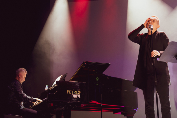 &Kcy;&ocy;&ncy;&tscy;&iecy;&rcy;&tcy; "&Tcy;&ycy; &ucy; &mcy;&iecy;&ncy;&yacy; &ocy;&dcy;&ncy;&acy;"&period; &Acy;&lcy;&softcy;&bcy;&iecy;&rcy;&tcy; &Mcy;&acy;&kcy;&acy;&rcy;&ocy;&vcy; &icy; &Acy;&lcy;&iecy;&kcy;&scy;&acy;&ncy;&dcy;&rcy; &Kcy;&ocy;&lcy;&iecy;&scy;&ncy;&icy;&kcy;&ocy;&vcy; &lpar;&fcy;&ocy;&rcy;&tcy;&iecy;&pcy;&icy;&acy;&ncy;&ocy;&rpar;