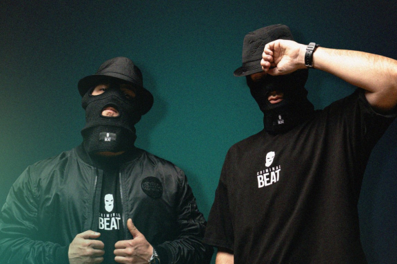 &Kcy;&rcy;&icy;&mcy;&icy;&ncy;&acy;&lcy;&softcy;&ncy;&ycy;&jcy; &bcy;&icy;&tcy;&period; 5 &lcy;&iecy;&tcy; &vcy; &dcy;&iecy;&lcy;&iecy;