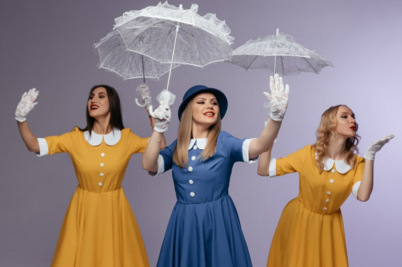 В джазе только девушки