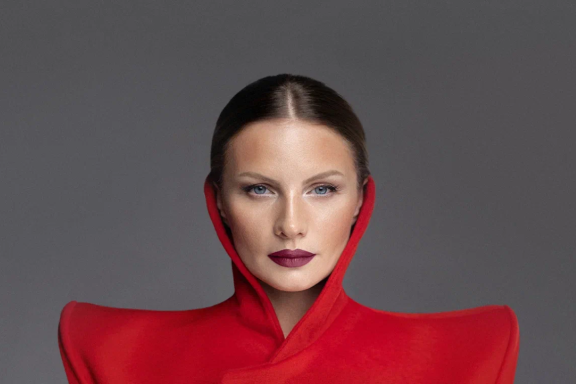 &IEcy;&vcy;&acy; &Vcy;&lcy;&acy;&scy;&ocy;&vcy;&acy; &laquo;&Mcy;&Ucy;&Zcy;&Ocy;&Ncy; &Tcy;&Ucy;&Rcy;&raquo;