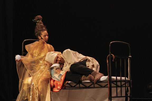 Рождественская история. Иллюзионный спектакль