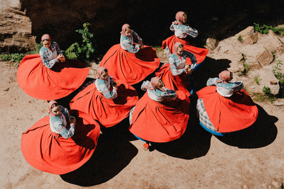 &Ncy;&acy;&rcy;&ocy;&dcy;&ncy;&ycy;&jcy; &tcy;&iecy;&acy;&tcy;&rcy; &tcy;&acy;&ncy;&tscy;&acy; "&YUcy;&ncy;&ocy;&scy;&tcy;&softcy;"&colon; "&Vcy;&scy;&iecy; &ncy;&acy;&rcy;&ocy;&dcy;&ycy; &vcy; &gcy;&ocy;&scy;&tcy;&icy; &kcy; &ncy;&acy;&mcy;&excl;"