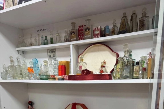 &Icy;&scy;&tcy;&ocy;&rcy;&icy;&yacy; &ocy;&dcy;&iecy;&kcy;&ocy;&lcy;&ocy;&ncy;&ocy;&vcy;