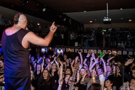 Костя Кулясов и группа "АнимациЯ"