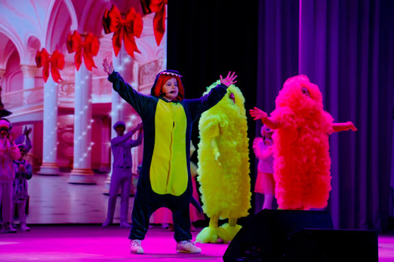 Интерактивное новогоднее шоу "Время чудес"